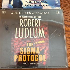 Robert Ludlum